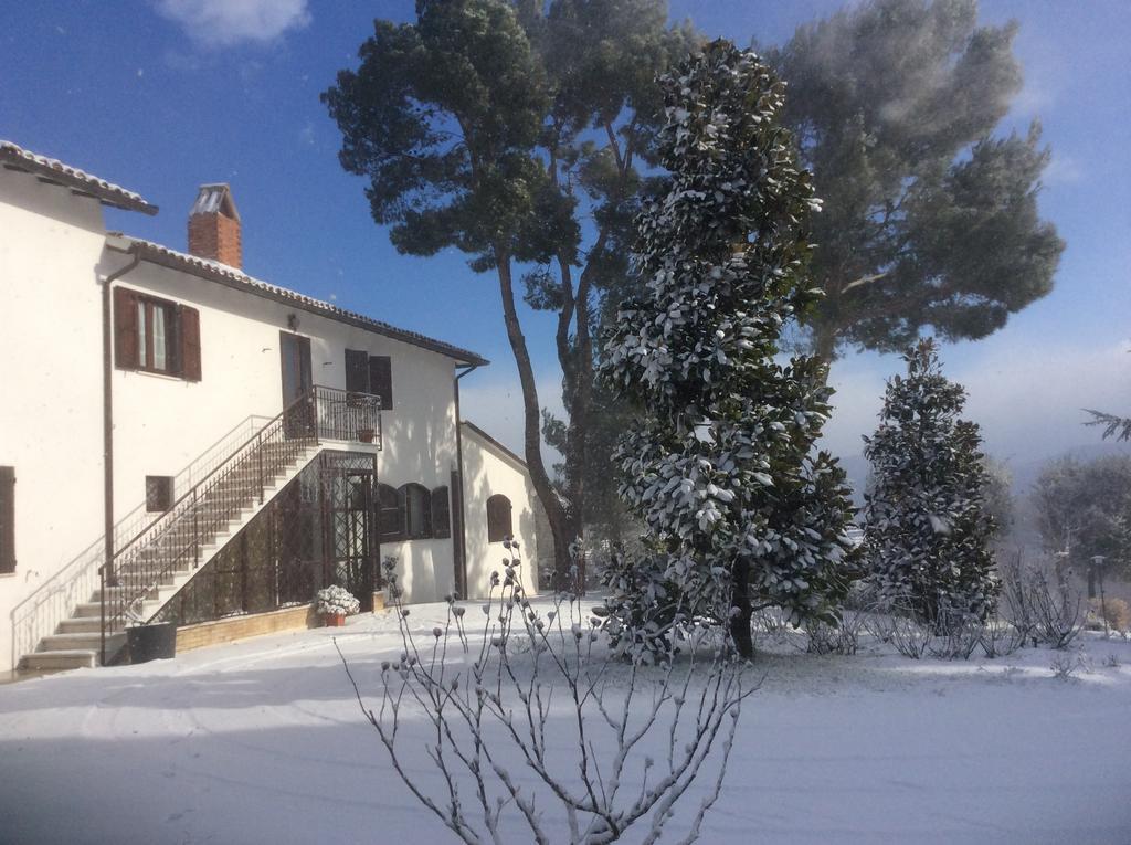 Casale Fusco Villa Spoleto Exterior foto