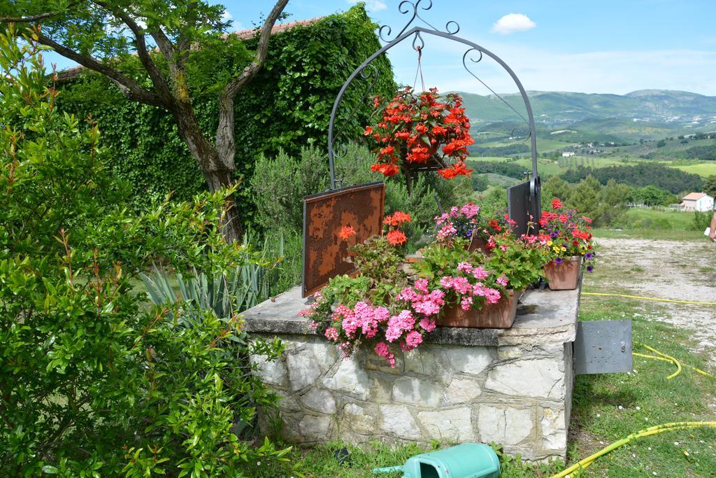 Casale Fusco Villa Spoleto Exterior foto